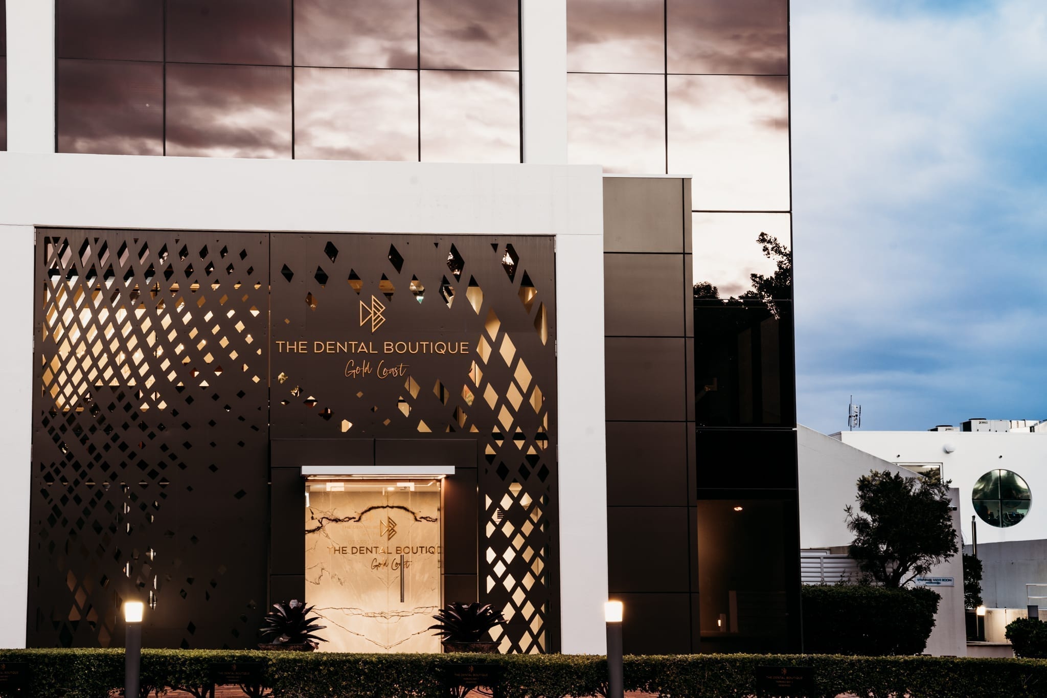 Exterior image of The Dental Boutique Gold Coast office